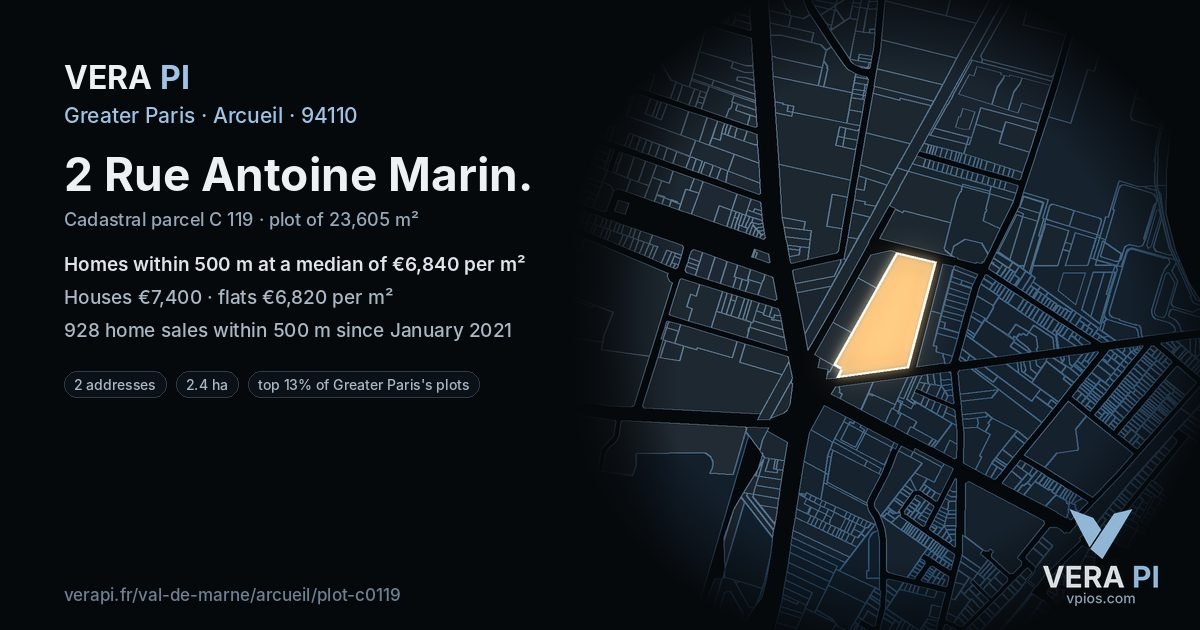 2 Rue Antoine Marin, Arcueil at night – the plot lit, the parcels around coloured by the prices near them