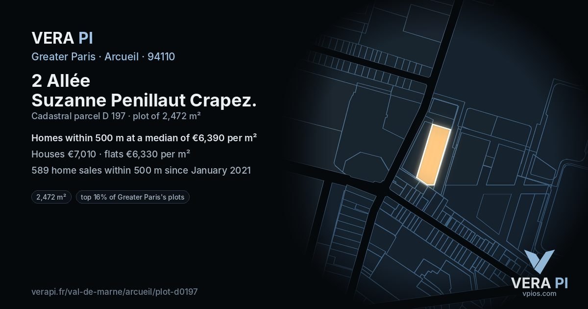 2 Allée Suzanne Penillaut Crapez, Arcueil at night – the plot lit, the parcels around coloured by the prices near them
