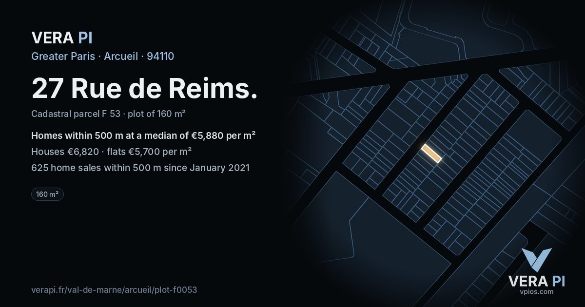 27 Rue de Reims, Arcueil at night – the plot lit, the parcels around coloured by the prices near them