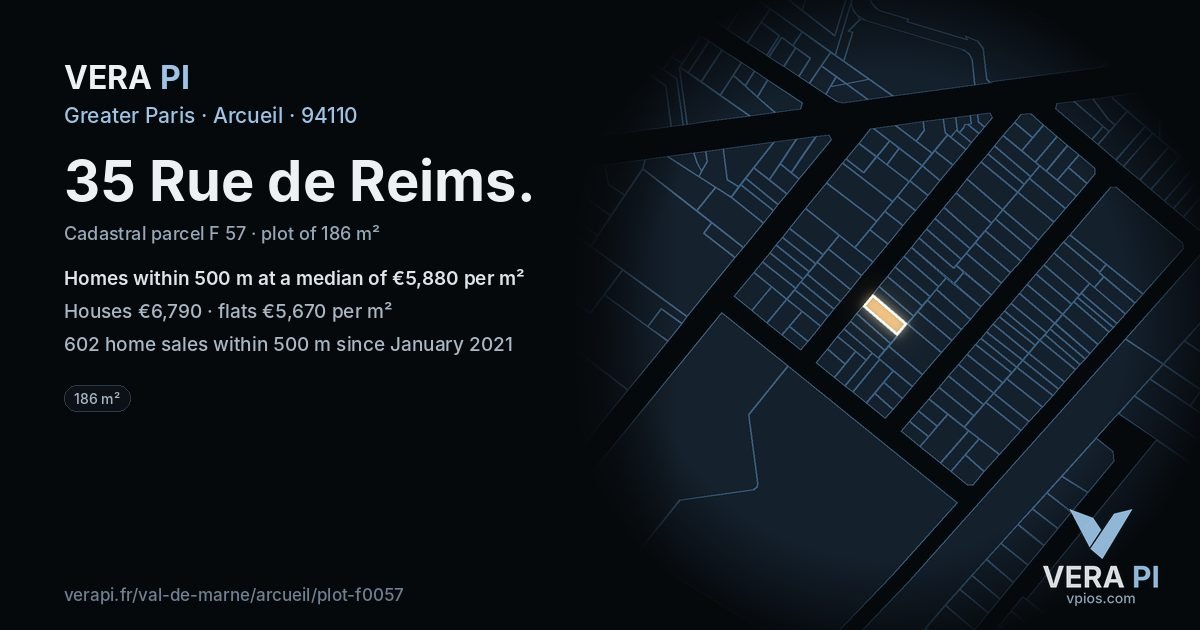 35 Rue de Reims, Arcueil at night – the plot lit, the parcels around coloured by the prices near them