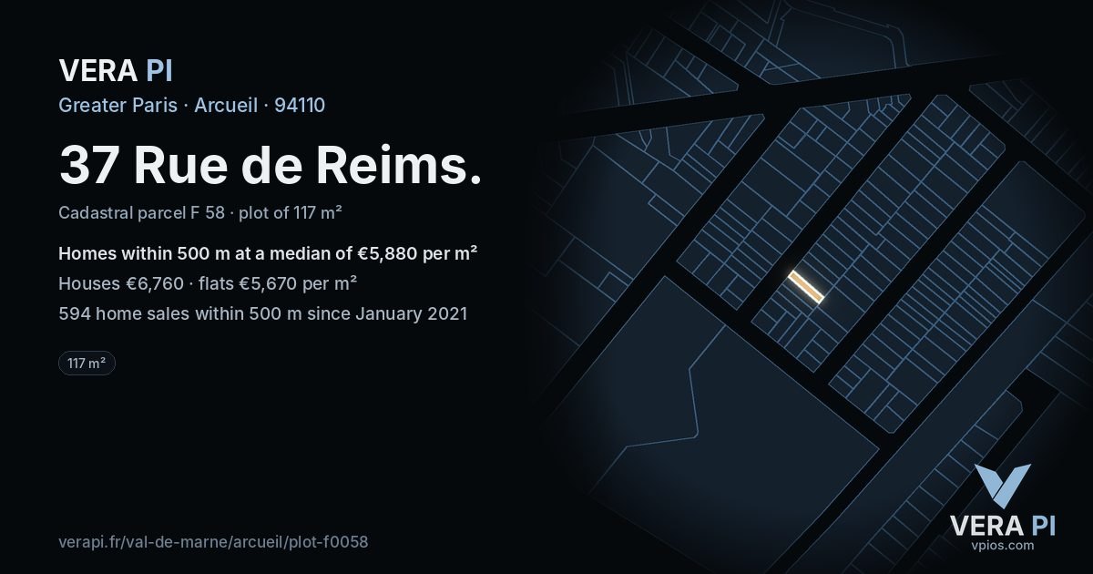 37 Rue de Reims, Arcueil at night – the plot lit, the parcels around coloured by the prices near them