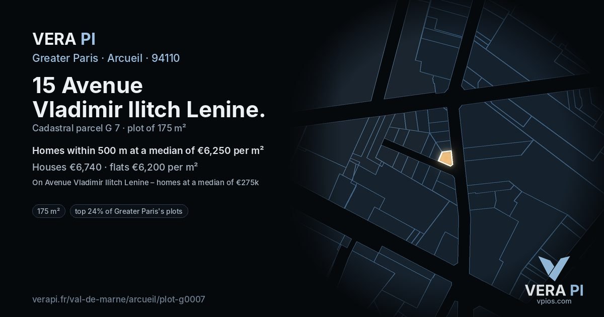15 Avenue Vladimir Ilitch Lenine, Arcueil at night – the plot lit, the parcels around coloured by the prices near them