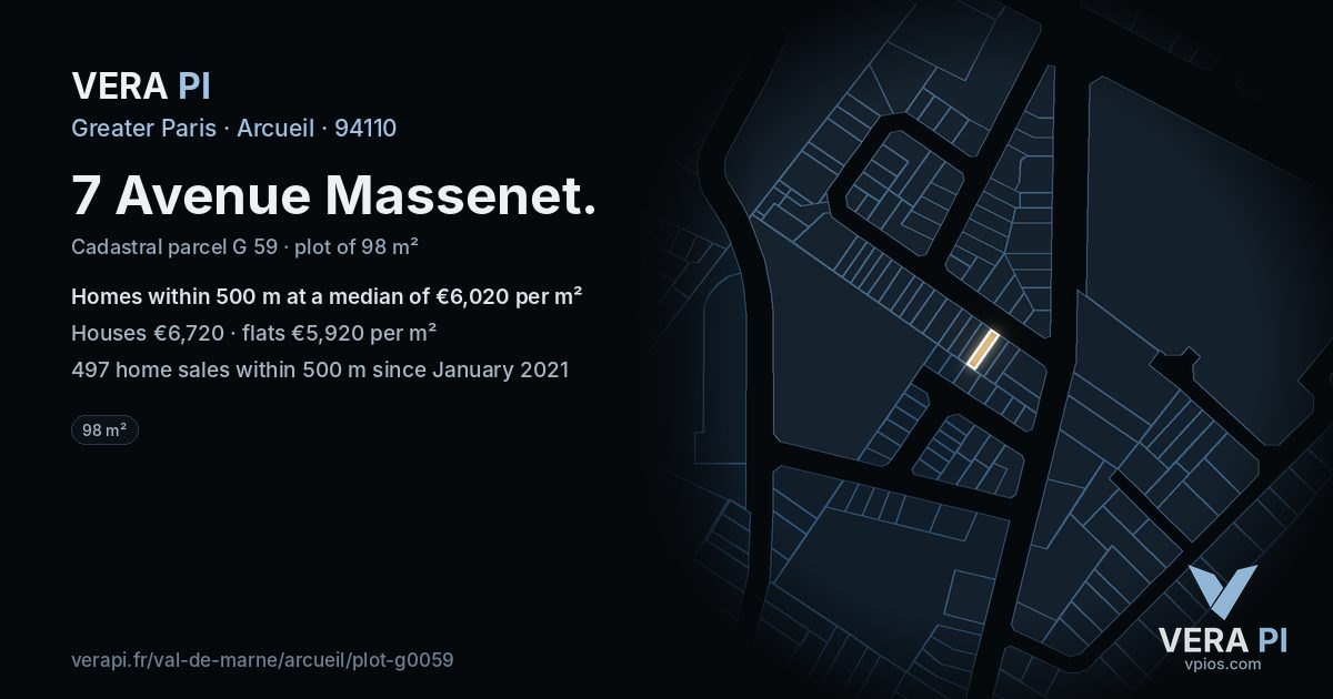 7 Avenue Massenet, Arcueil at night – the plot lit, the parcels around coloured by the prices near them
