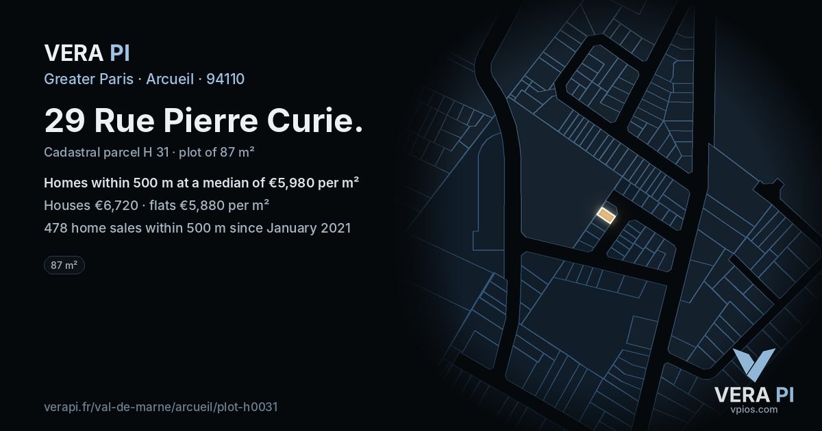 29 Rue Pierre Curie, Arcueil at night – the plot lit, the parcels around coloured by the prices near them