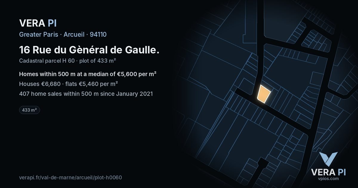 16 Rue du Gènéral de Gaulle, Arcueil at night – the plot lit, the parcels around coloured by the prices near them