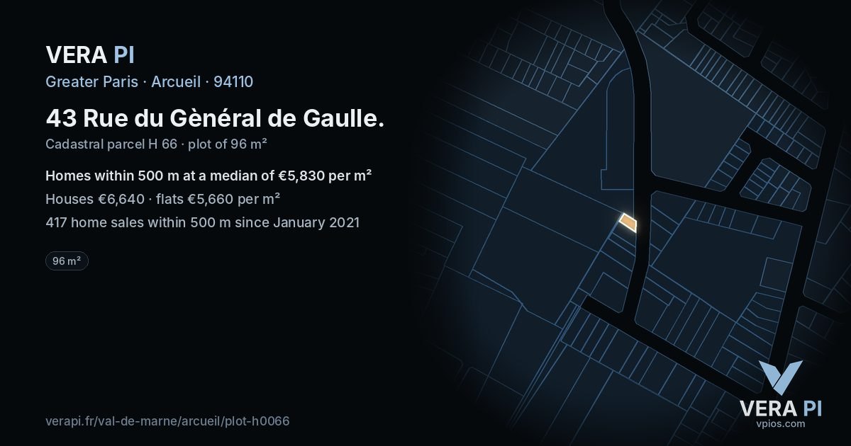 43 Rue du Gènéral de Gaulle, Arcueil at night – the plot lit, the parcels around coloured by the prices near them