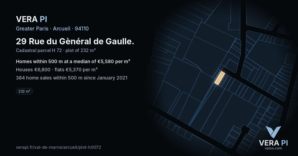 29 Rue du Gènéral de Gaulle, Arcueil at night – the plot lit, the parcels around coloured by the prices near them