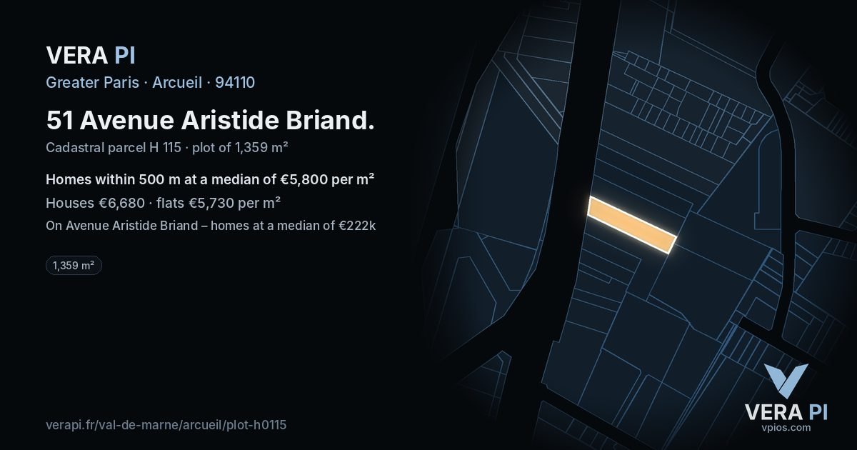 51 Avenue Aristide Briand, Arcueil at night – the plot lit, the parcels around coloured by the prices near them