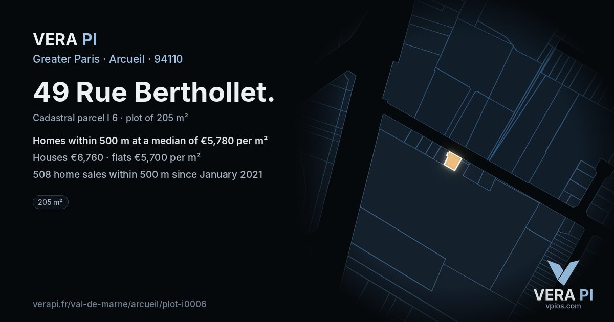 49 Rue Berthollet, Arcueil at night – the plot lit, the parcels around coloured by the prices near them
