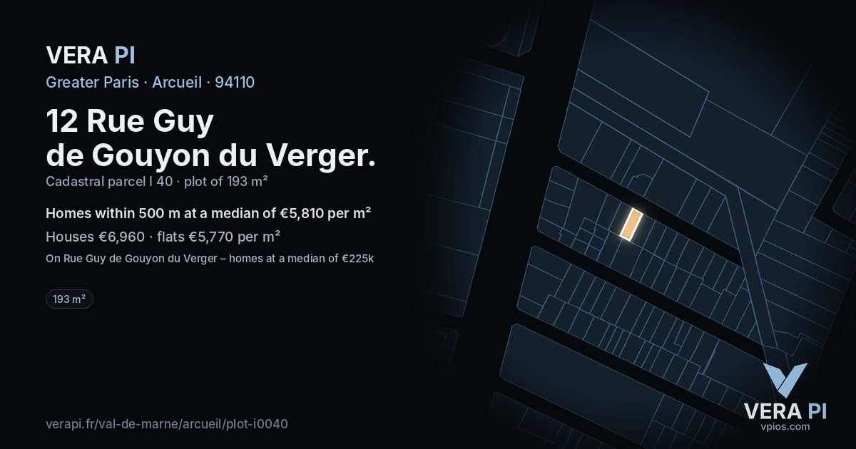 12 Rue Guy de Gouyon du Verger, Arcueil at night – the plot lit, the parcels around coloured by the prices near them