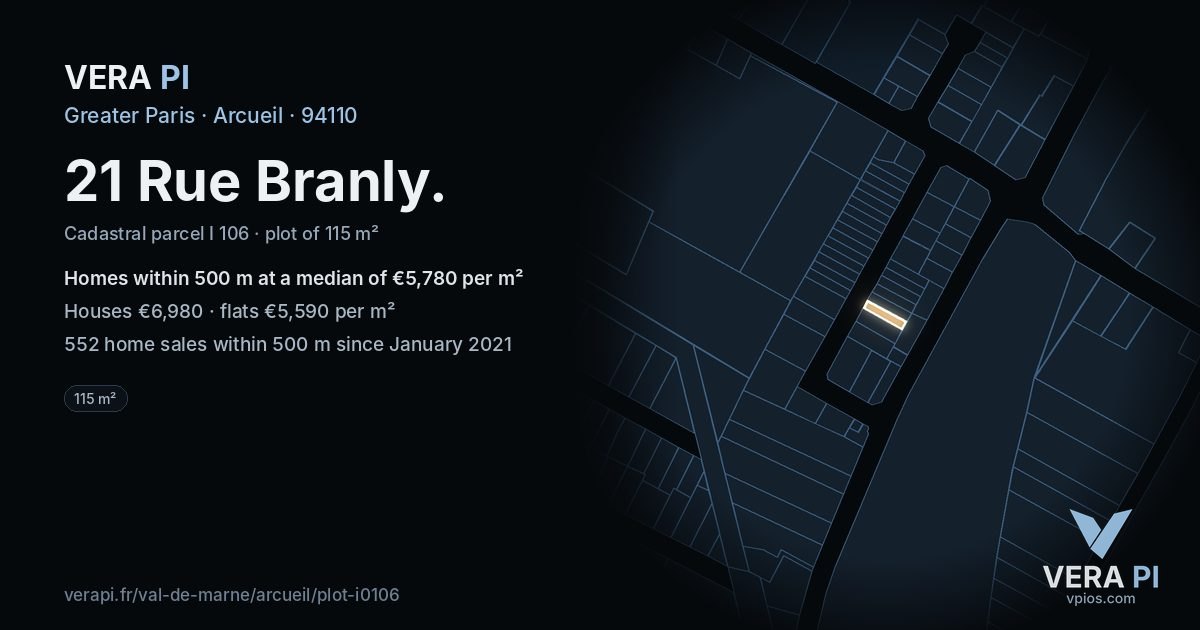 21 Rue Branly, Arcueil at night – the plot lit, the parcels around coloured by the prices near them