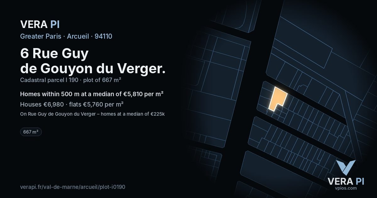 6 Rue Guy de Gouyon du Verger, Arcueil at night – the plot lit, the parcels around coloured by the prices near them