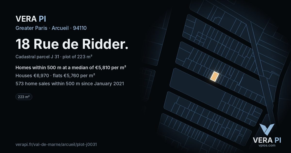 18 Rue de Ridder, Arcueil at night – the plot lit, the parcels around coloured by the prices near them