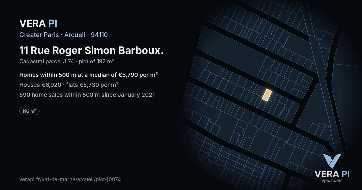 11 Rue Roger Simon Barboux, Arcueil at night – the plot lit, the parcels around coloured by the prices near them