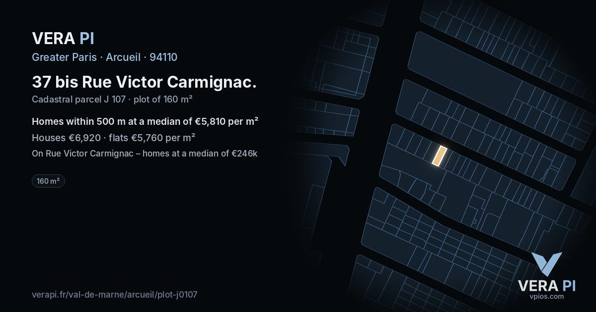 37 bis Rue Victor Carmignac, Arcueil at night – the plot lit, the parcels around coloured by the prices near them