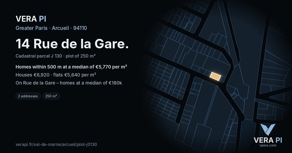 14 Rue de la Gare, Arcueil at night – the plot lit, the parcels around coloured by the prices near them