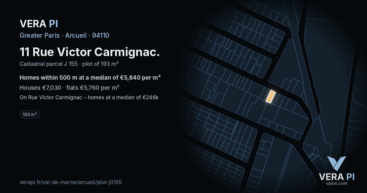 11 Rue Victor Carmignac, Arcueil at night – the plot lit, the parcels around coloured by the prices near them