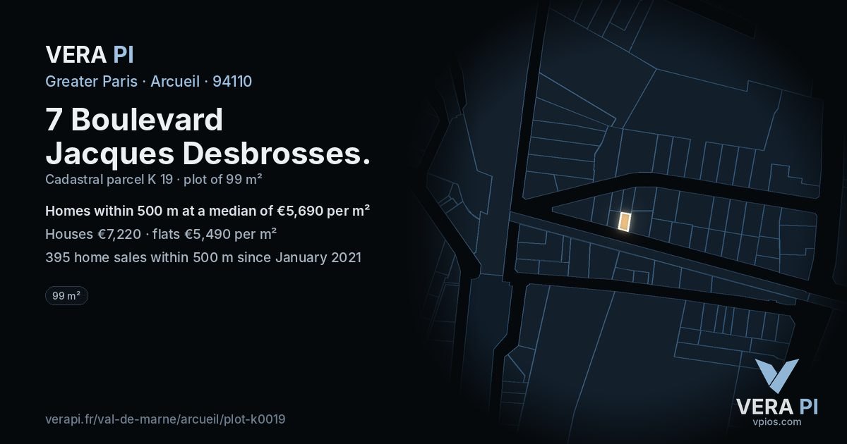 7 Boulevard Jacques Desbrosses, Arcueil at night – the plot lit, the parcels around coloured by the prices near them