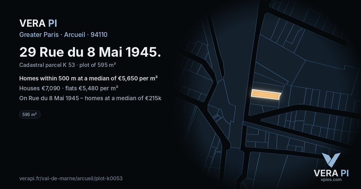 29 Rue du 8 Mai 1945, Arcueil at night – the plot lit, the parcels around coloured by the prices near them