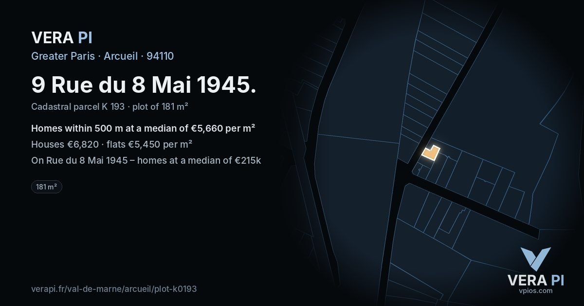 9 Rue du 8 Mai 1945, Arcueil at night – the plot lit, the parcels around coloured by the prices near them