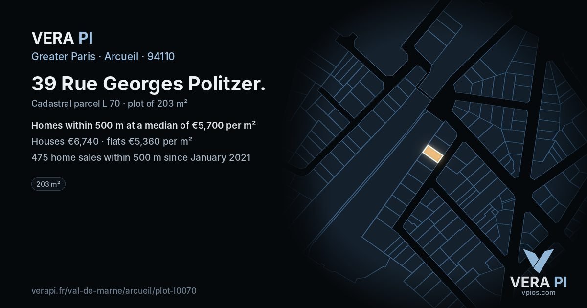 39 Rue Georges Politzer, Arcueil at night – the plot lit, the parcels around coloured by the prices near them
