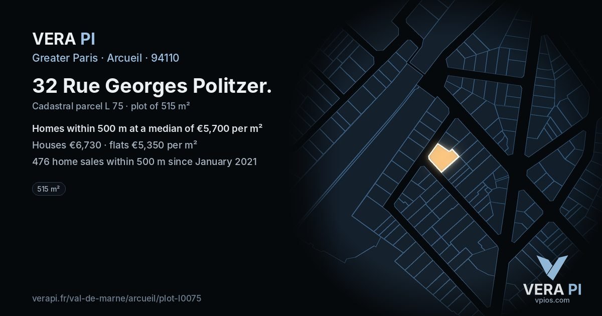 32 Rue Georges Politzer, Arcueil at night – the plot lit, the parcels around coloured by the prices near them