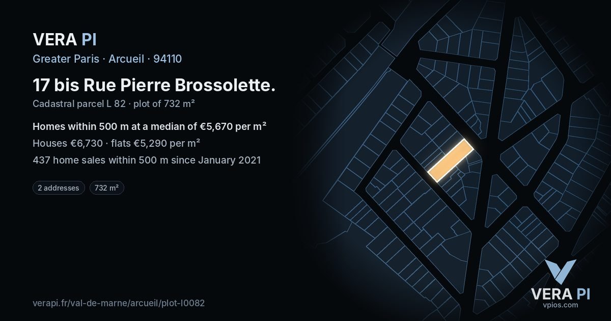 17 bis Rue Pierre Brossolette, Arcueil at night – the plot lit, the parcels around coloured by the prices near them