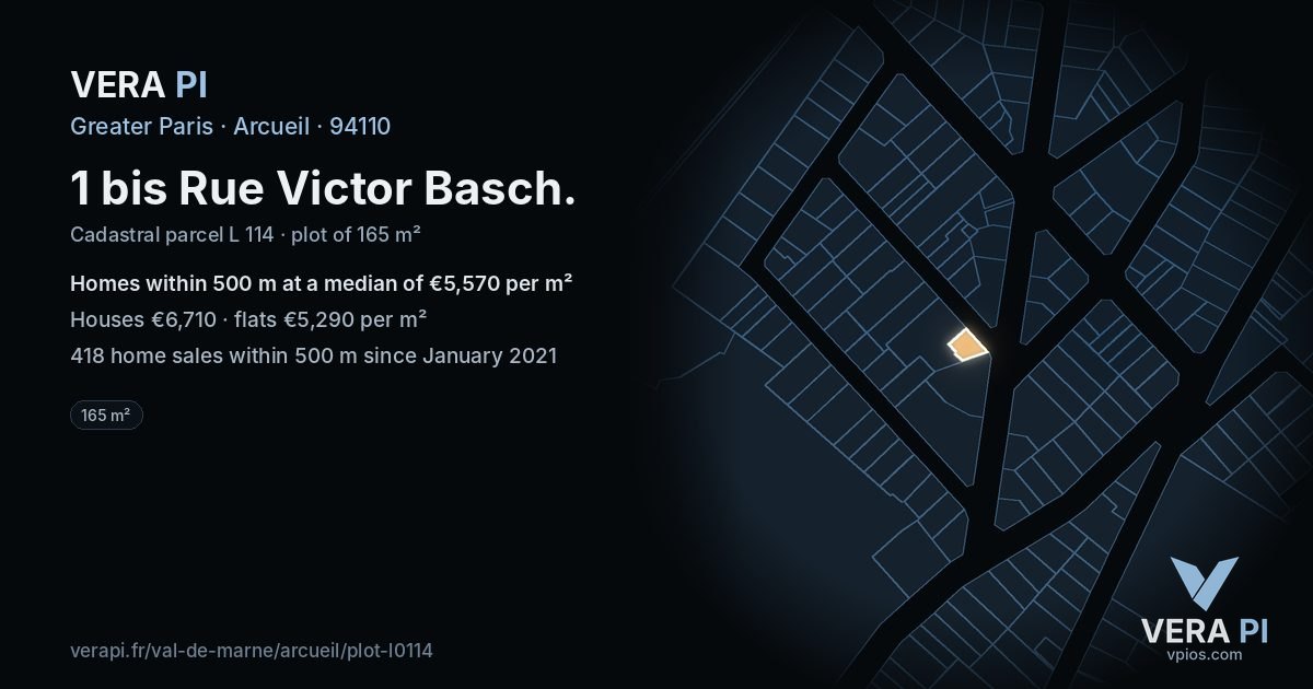 1 bis Rue Victor Basch, Arcueil at night – the plot lit, the parcels around coloured by the prices near them