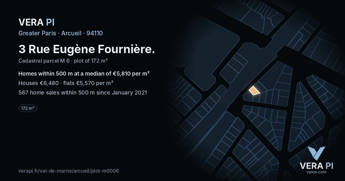 3 Rue Eugène Fournière, Arcueil at night – the plot lit, the parcels around coloured by the prices near them