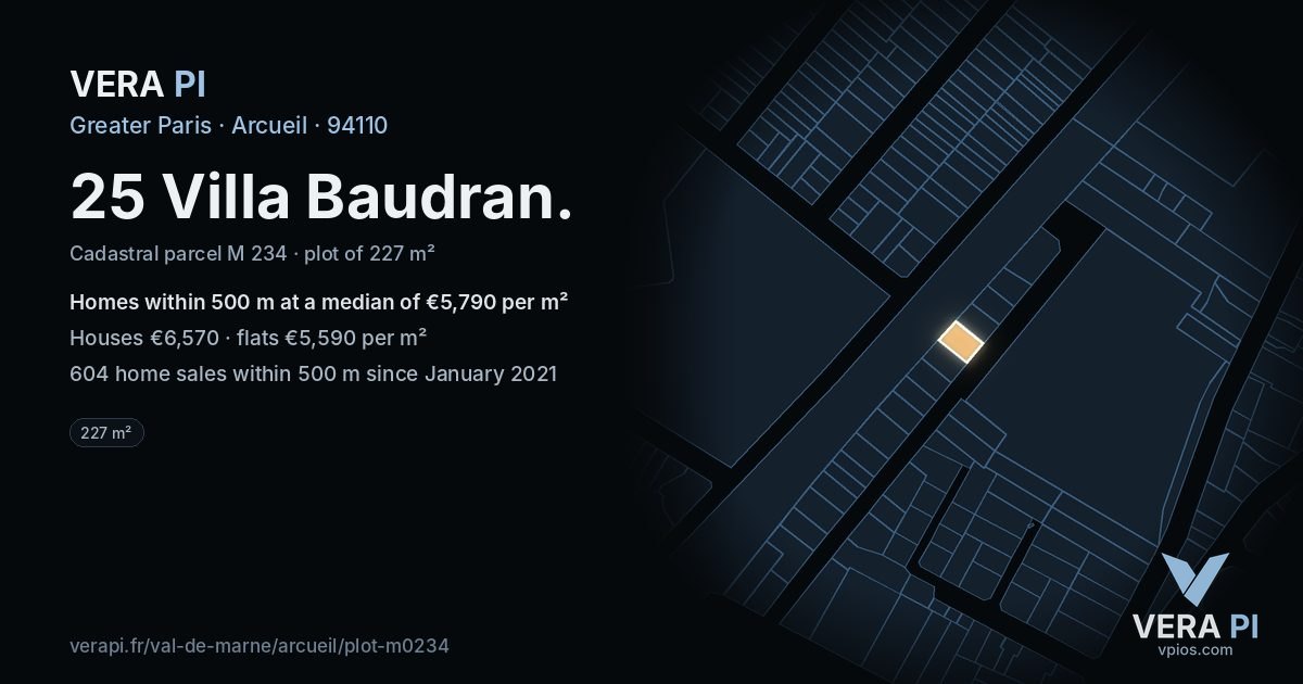 25 Villa Baudran, Arcueil at night – the plot lit, the parcels around coloured by the prices near them