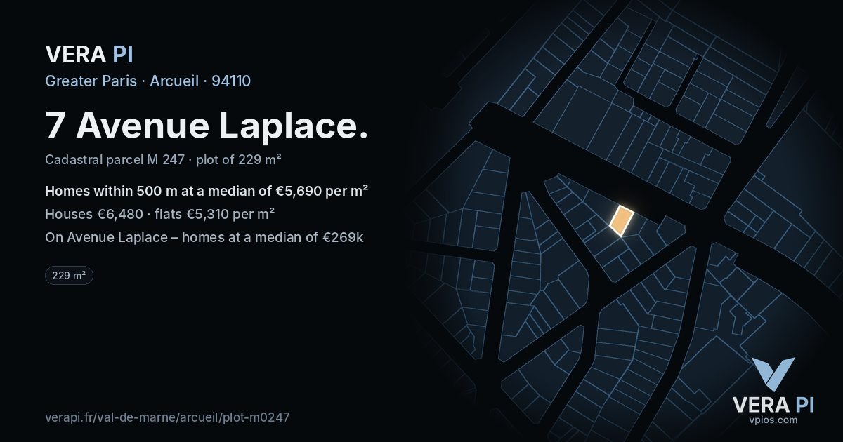 7 Avenue Laplace, Arcueil at night – the plot lit, the parcels around coloured by the prices near them