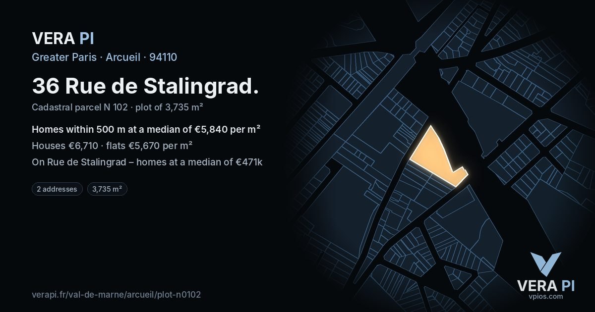 36 Rue de Stalingrad, Arcueil at night – the plot lit, the parcels around coloured by the prices near them