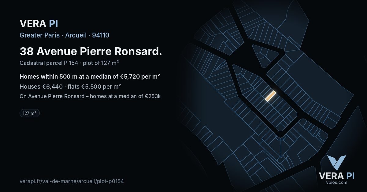 38 Avenue Pierre Ronsard, Arcueil at night – the plot lit, the parcels around coloured by the prices near them