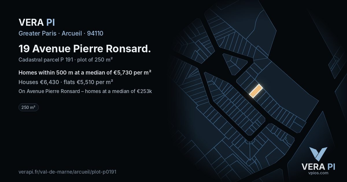 19 Avenue Pierre Ronsard, Arcueil at night – the plot lit, the parcels around coloured by the prices near them