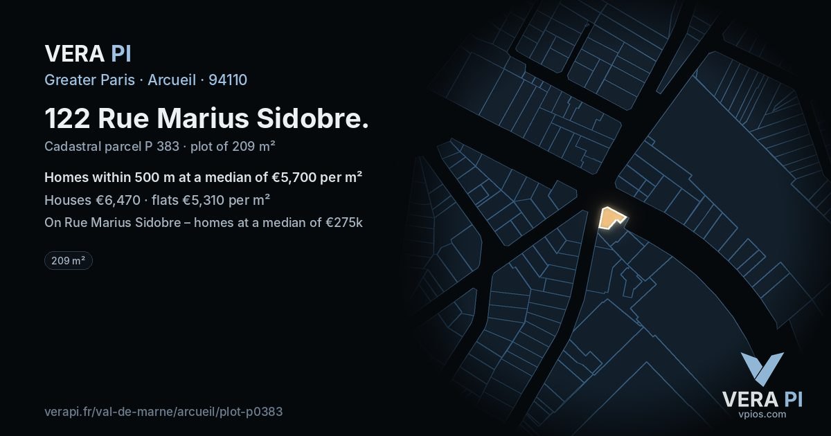 122 Rue Marius Sidobre, Arcueil at night – the plot lit, the parcels around coloured by the prices near them