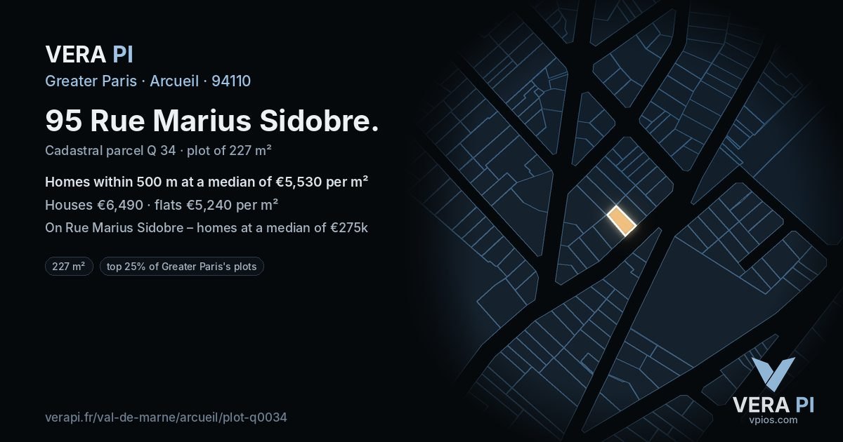 95 Rue Marius Sidobre, Arcueil at night – the plot lit, the parcels around coloured by the prices near them