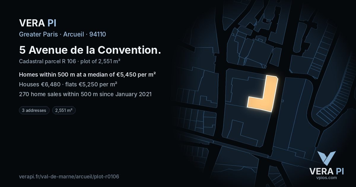 5 Avenue de la Convention, Arcueil at night – the plot lit, the parcels around coloured by the prices near them