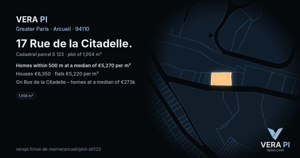 17 Rue de la Citadelle, Arcueil at night – the plot lit, the parcels around coloured by the prices near them