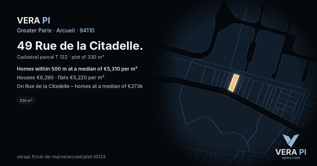 49 Rue de la Citadelle, Arcueil at night – the plot lit, the parcels around coloured by the prices near them