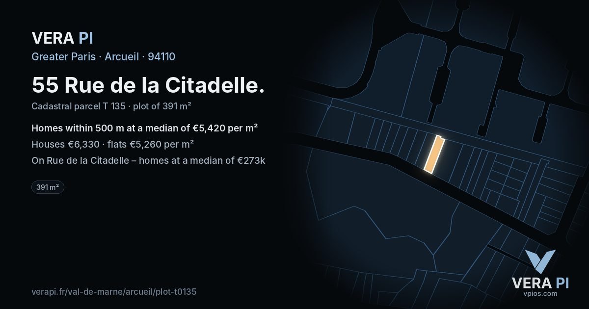 55 Rue de la Citadelle, Arcueil at night – the plot lit, the parcels around coloured by the prices near them