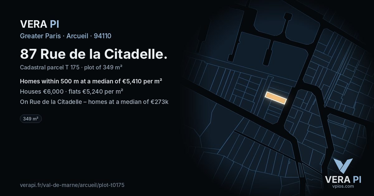87 Rue de la Citadelle, Arcueil at night – the plot lit, the parcels around coloured by the prices near them
