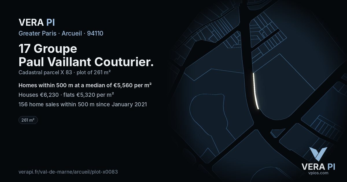17 Groupe Paul Vaillant Couturier, Arcueil at night – the plot lit, the parcels around coloured by the prices near them