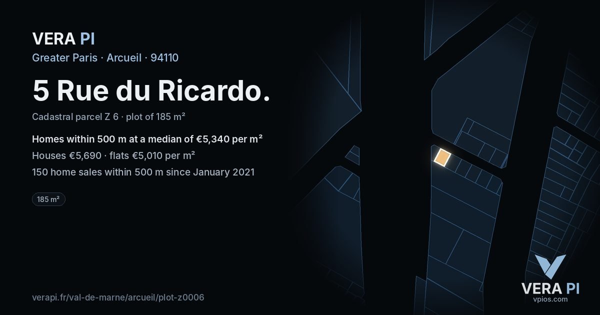 5 Rue du Ricardo, Arcueil at night – the plot lit, the parcels around coloured by the prices near them