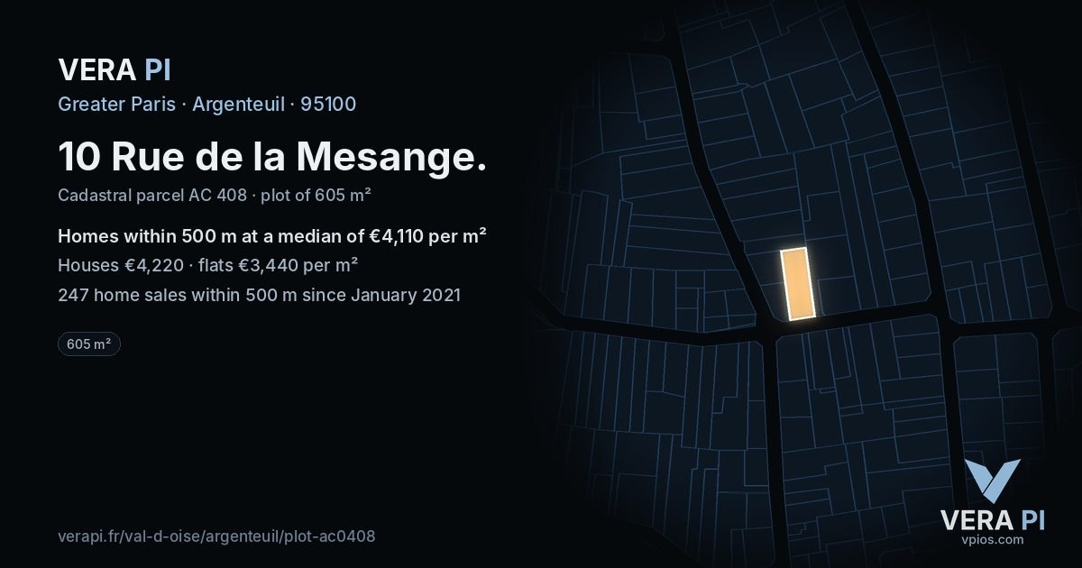 10 Rue de la Mesange, Argenteuil at night – the plot lit, the parcels around coloured by the prices near them