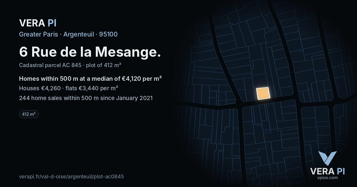 6 Rue de la Mesange, Argenteuil at night – the plot lit, the parcels around coloured by the prices near them