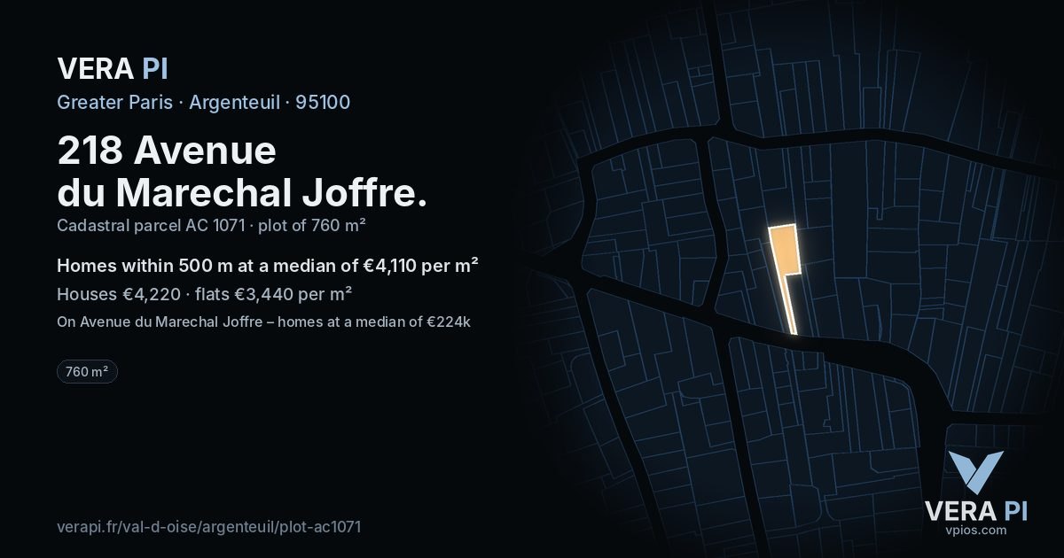 218 Avenue du Marechal Joffre, Argenteuil at night – the plot lit, the parcels around coloured by the prices near them
