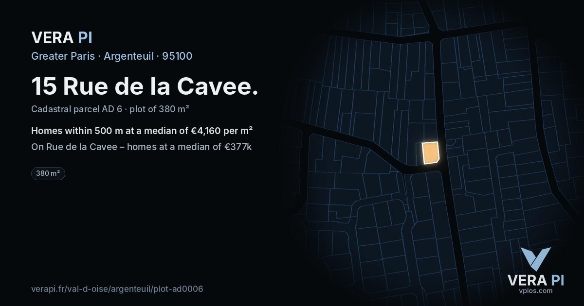 15 Rue de la Cavee, Argenteuil at night – the plot lit, the parcels around coloured by the prices near them