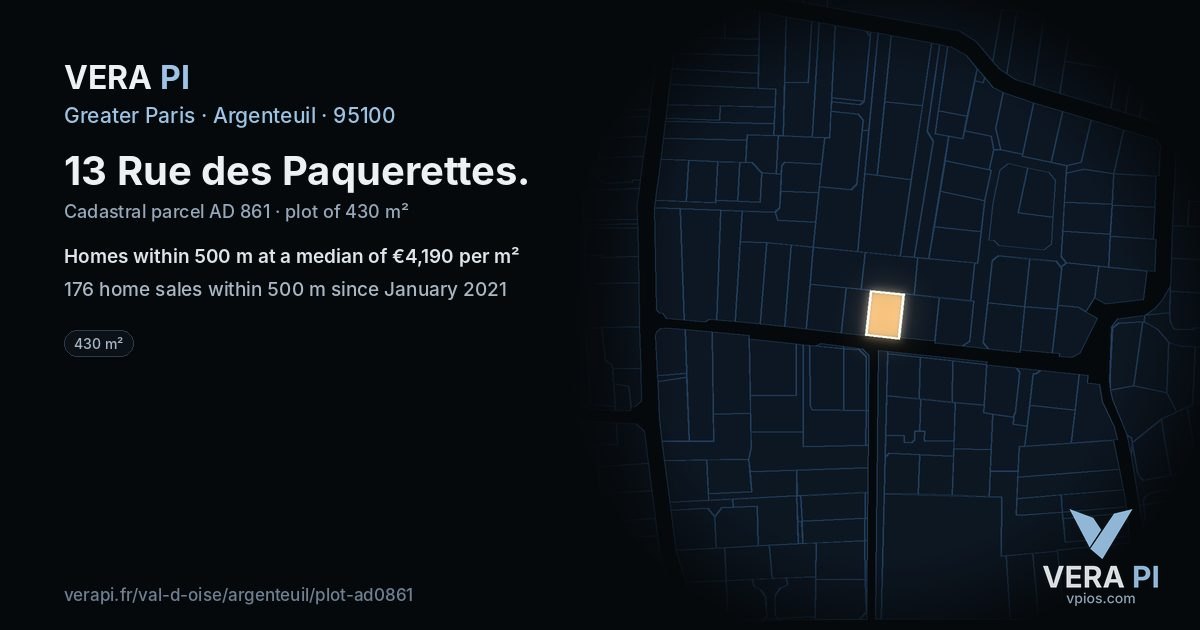 13 Rue des Paquerettes, Argenteuil at night – the plot lit, the parcels around coloured by the prices near them