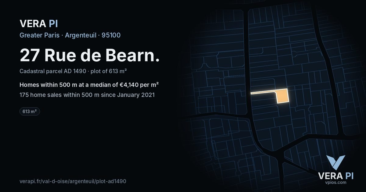 27 Rue de Bearn, Argenteuil at night – the plot lit, the parcels around coloured by the prices near them