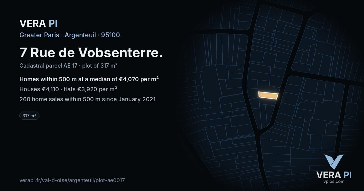 7 Rue de Vobsenterre, Argenteuil at night – the plot lit, the parcels around coloured by the prices near them